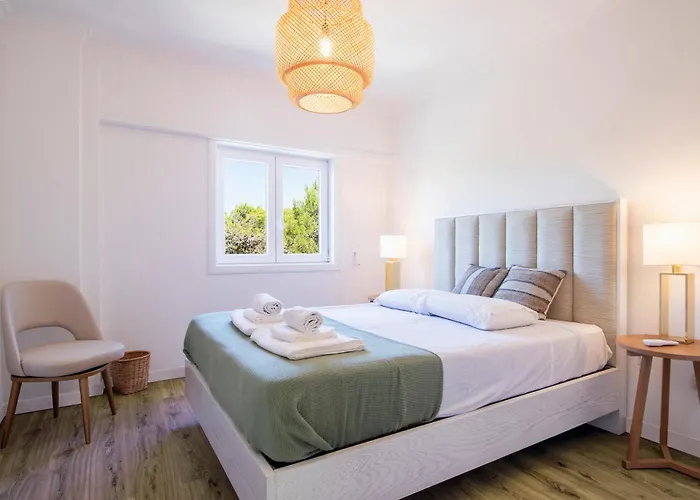 Duplex Apartment *